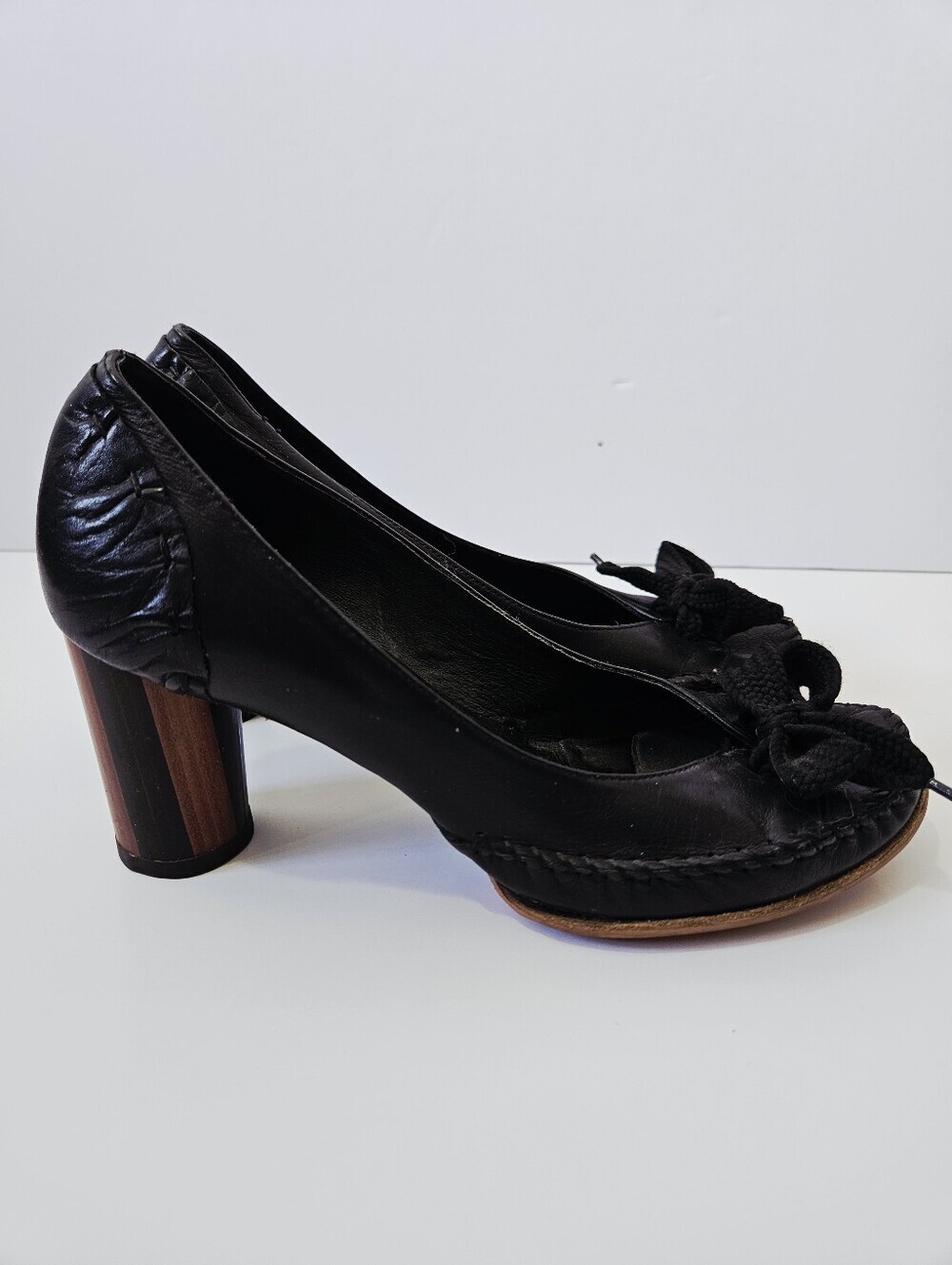 Georgina Goodman Black Leather Pumps Size 37.5 US 7.5 Bow Detail Artisan Heels